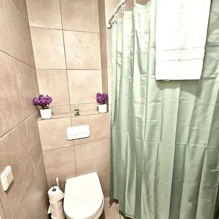 아파트 Cozy With Sunny Terrace-chiny3 *