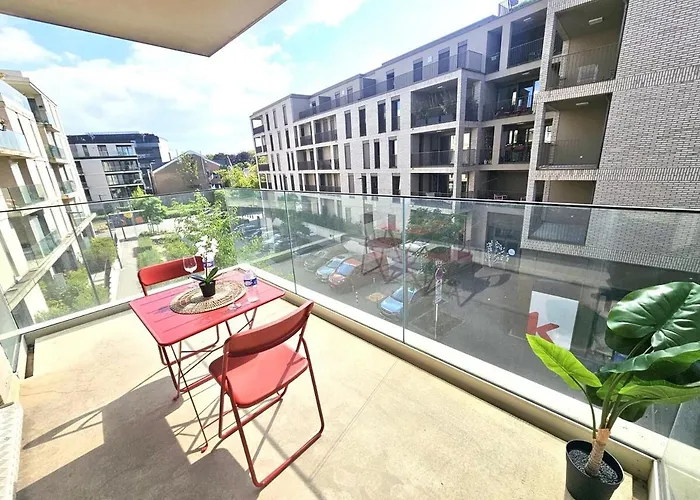 Cozy With Sunny Terrace-chiny3 *